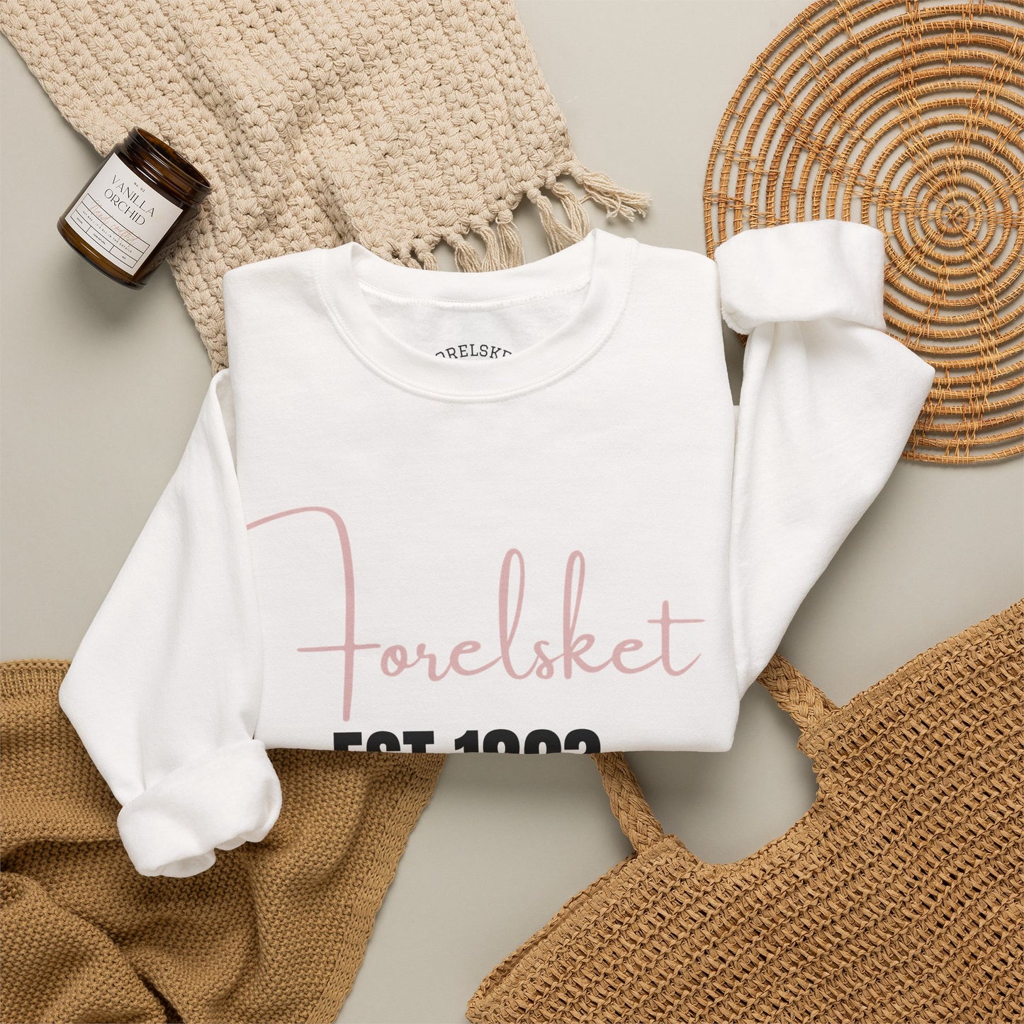 Forelsket Crewneck — the feeling, in cotton